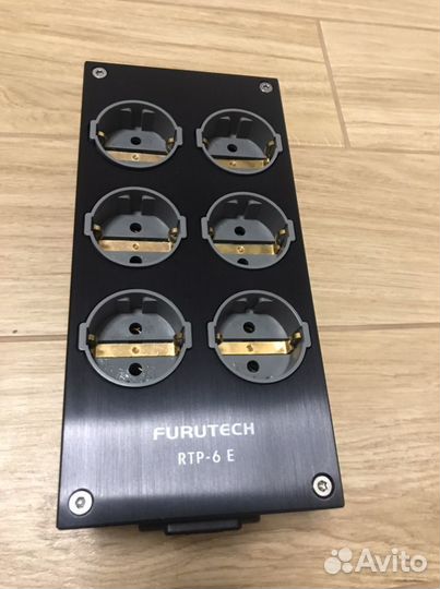 Распределитель питания Furutech R-TP6 E