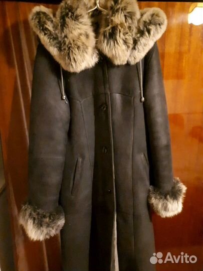 Зимние вещи - дубленки,обувь