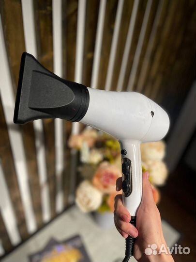 BB ONE фен bbone 2200-2300 W D018 белый глянцевый