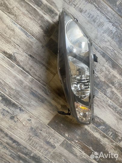 Фара левая honda civik hybrid 2007