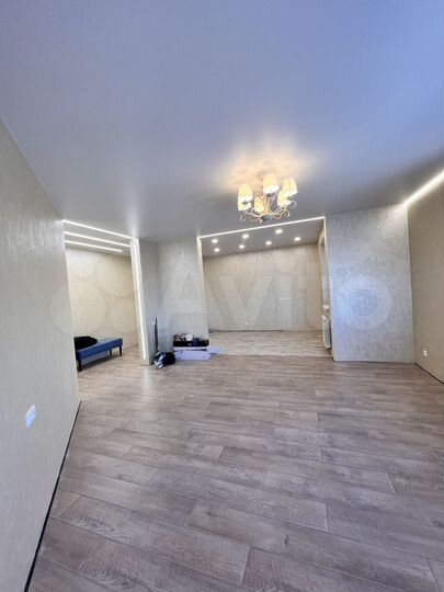 2-к. квартира, 61 м², 8/25 эт.