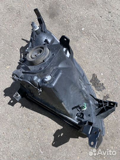 Фара левая Honda CR-V RD4