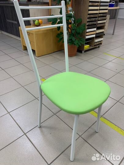 Стул новый