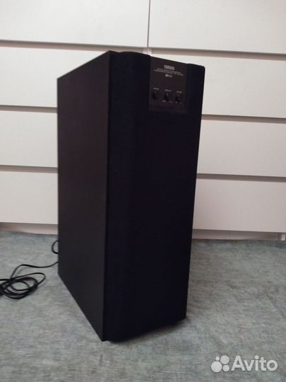 Сабвуфер Yamaha YST-SW 120. Япония