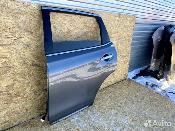 Дверь задняя левая Nissan X-Trail T-32