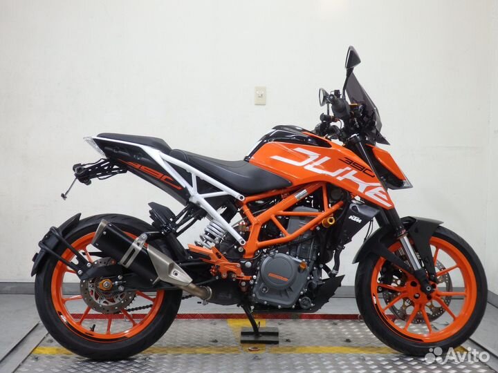 KTM 390 Duke