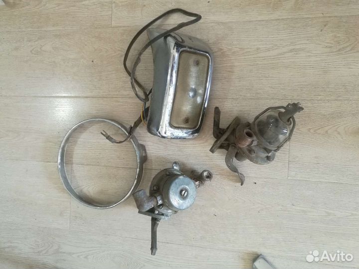 Задние фонари Газ -21 первая серия,59 год