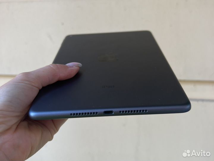 Apple iPad mini 5 64Gb wifi 98 Black акб 98