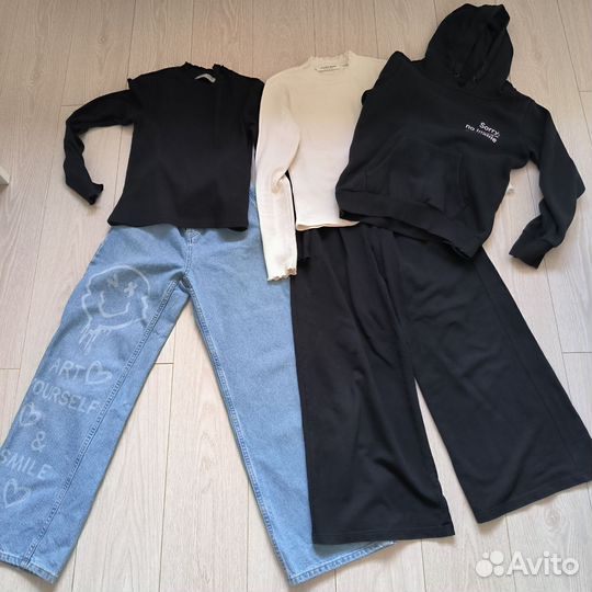 Пакет фирменной одежды на девочку 146-152