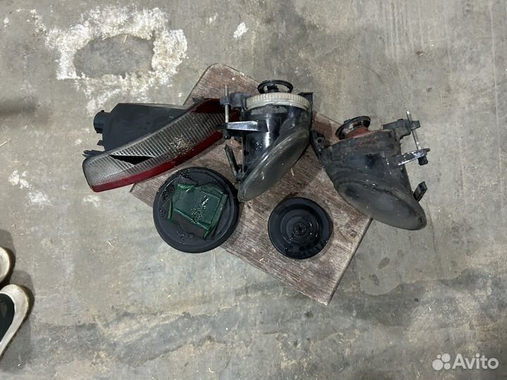 Фары на passat б6