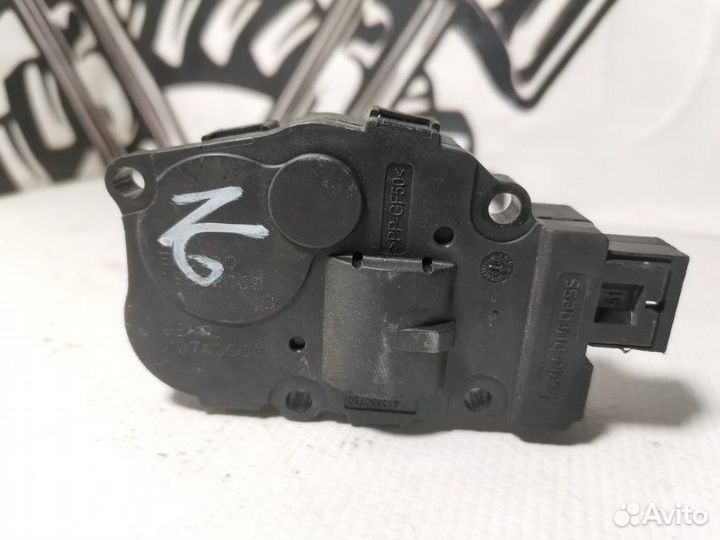 Моторчик заслонки печки Audi A4 (B8, 8k2) 2007-20