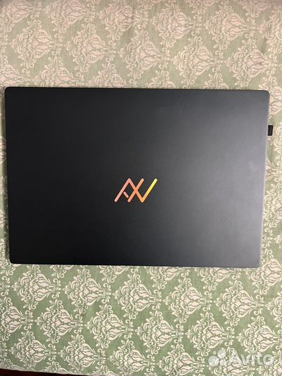 Ноутбук Machcreator 16