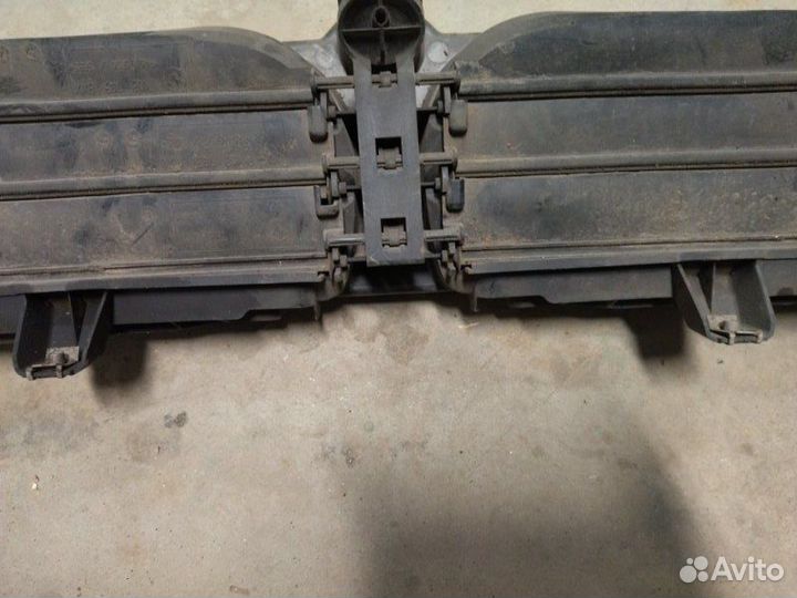 Жалюзи радиатора Bmw 6 E63 2004