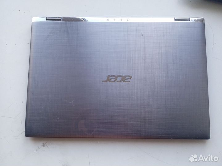 Ноутбук acer aspire 1