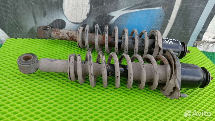 Амортизатор задний