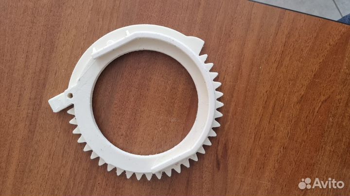 Шестерня поворота раструба снегоуборщика alaska