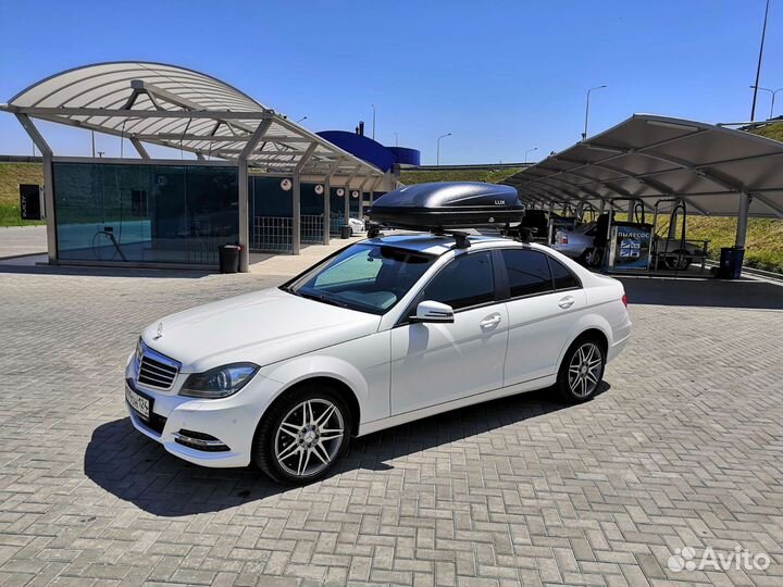 Багажник бокс на крышу автомобиля