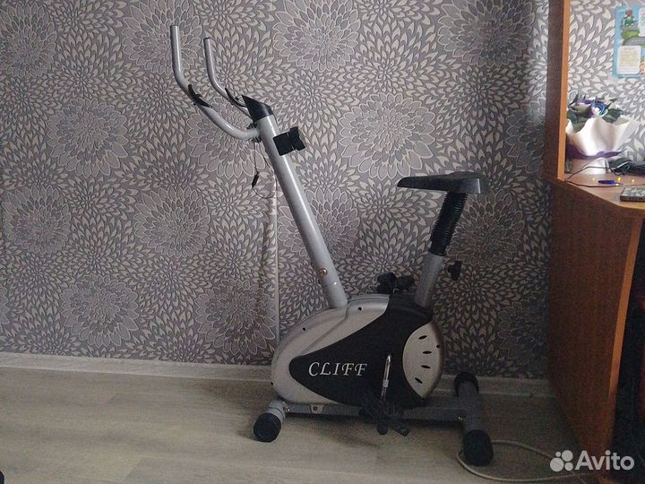 Велотренажер бу