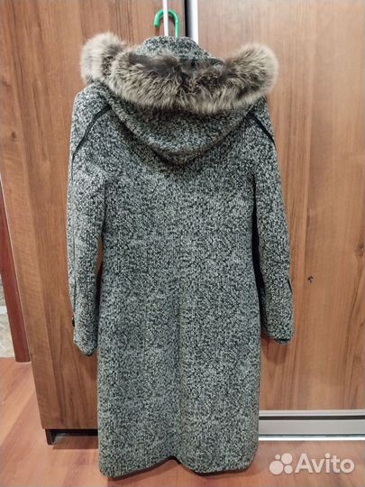 Пальто женское зимнее р.46., отличном состоянии
