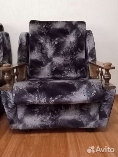 Диван и 2 кресла