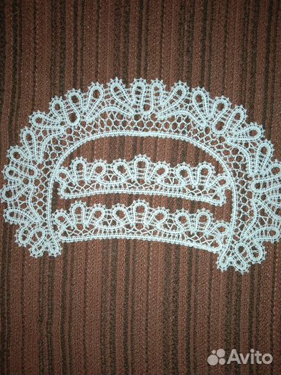 Вологодское кружево, воротник с манжетами