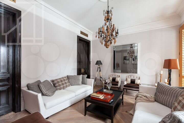 5-к. квартира, 165 м², 3/13 эт.