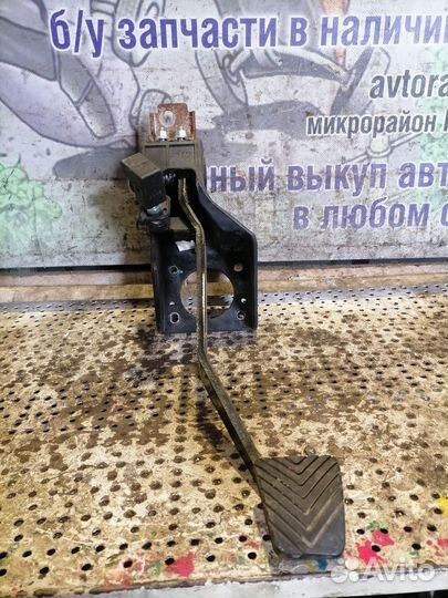 Педаль тормоза Kia Ceed