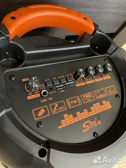 Колонка с караоке