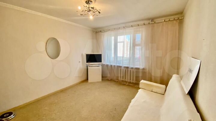 2-к. квартира, 50 м², 6/9 эт.