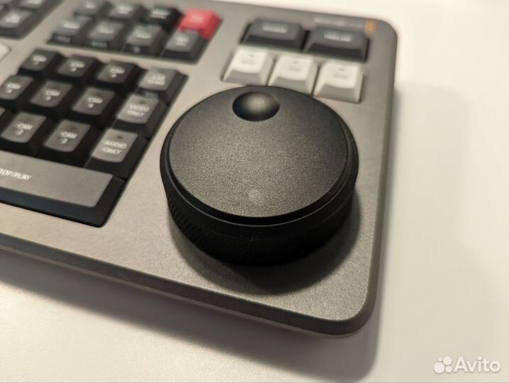 Клавиатура DaVinci Resolve Speed editor