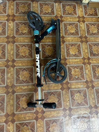 Самокат Roces 200