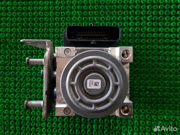 Блок ABS Mercedes-Benz C-Class W205 M177DE40AL