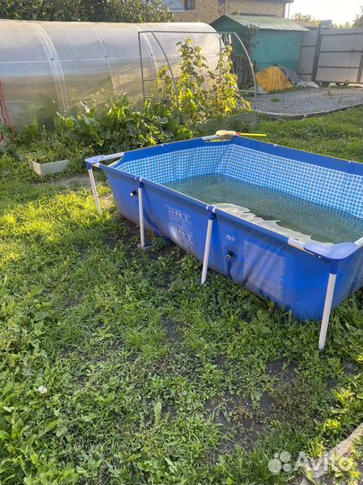 Каркасный бассейн intex