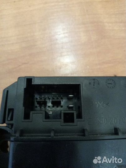 Моторчик стеклоподъемника передний правый