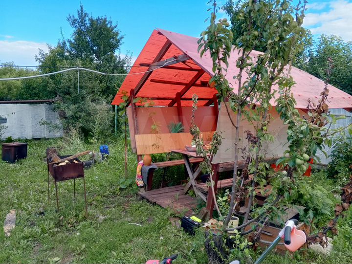 Дом 61 м² на участке 11 сот.