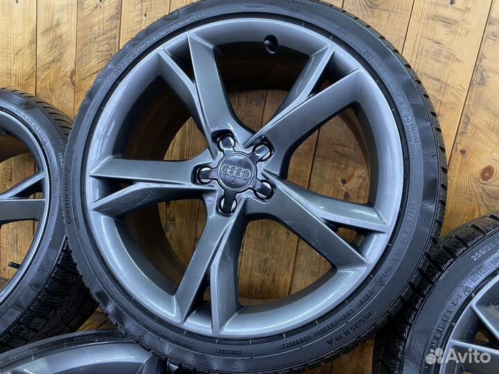 R19 Continental ContiWinterContact TS 830 P 255/35, PCD 5x112 DIA 66.6