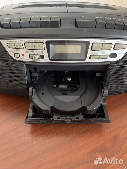 Магнитофон магнитола Panasonic RX-DT37