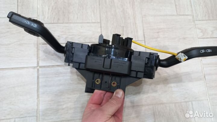 Подрулевой переключатель в сборе форд фокус 2