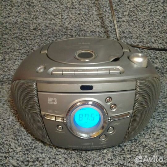 Музыкальный центр, магнитофон Vitek