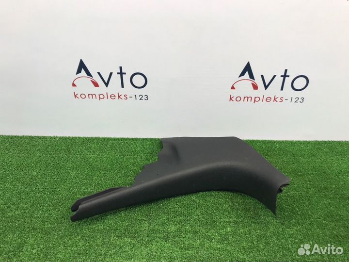 Накладка декоративная Audi A3 8P BZB 2007