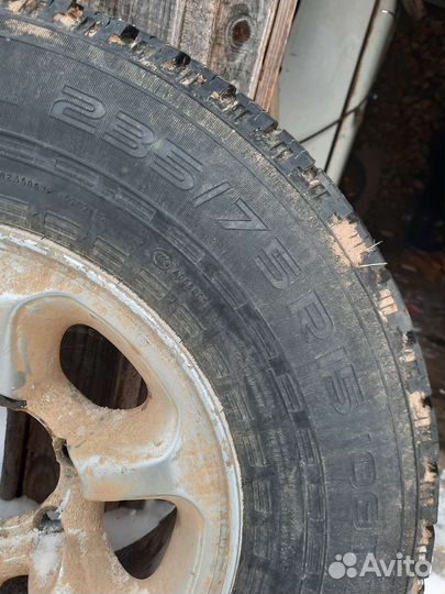 Nokian Tyres Rotiiva AT 235/75 R15