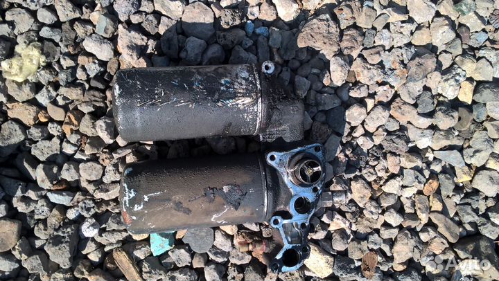 Кронштейн масляного фильтра 500322850 Iveco