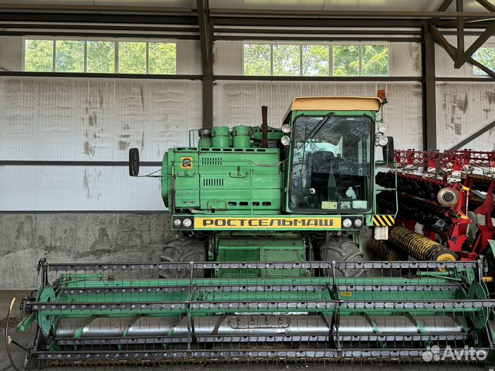 Комбайн Ростсельмаш Дон 1500Б, 2004