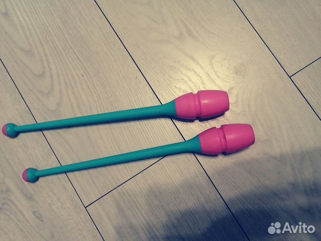 Булавы гимнастические