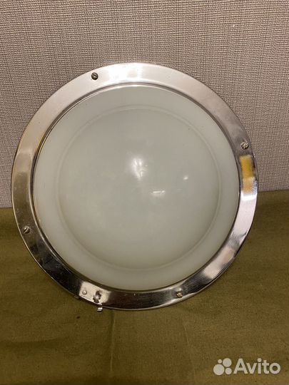 Светильник из вагона метро СССР