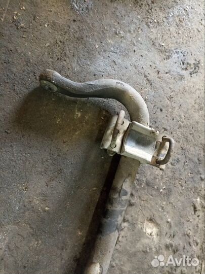 Стабилизатор поперечной устойчивости передний