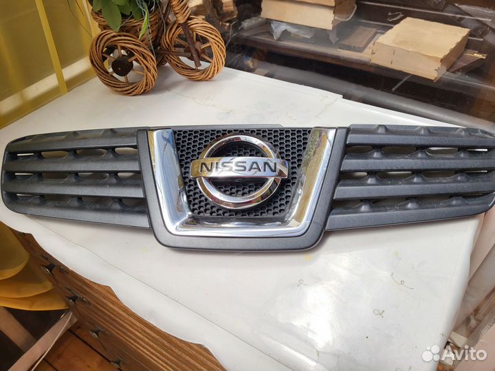 Решетка радиатора nissan qashqai j10