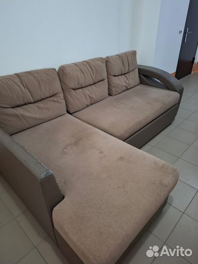 Угловой диван