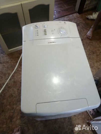 Стиральная машина с вертикальной загрузкой