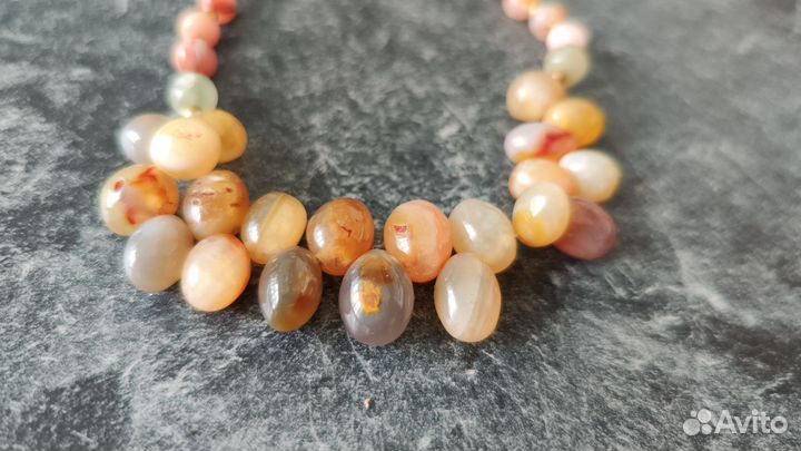 Бусы чокер из натуральных камней